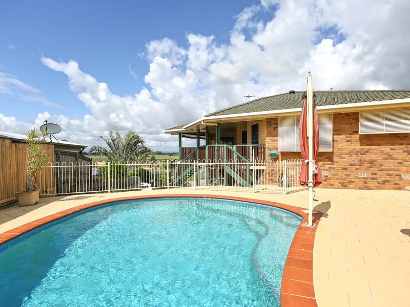 5 Jade Court, Glenella, QLD 4740