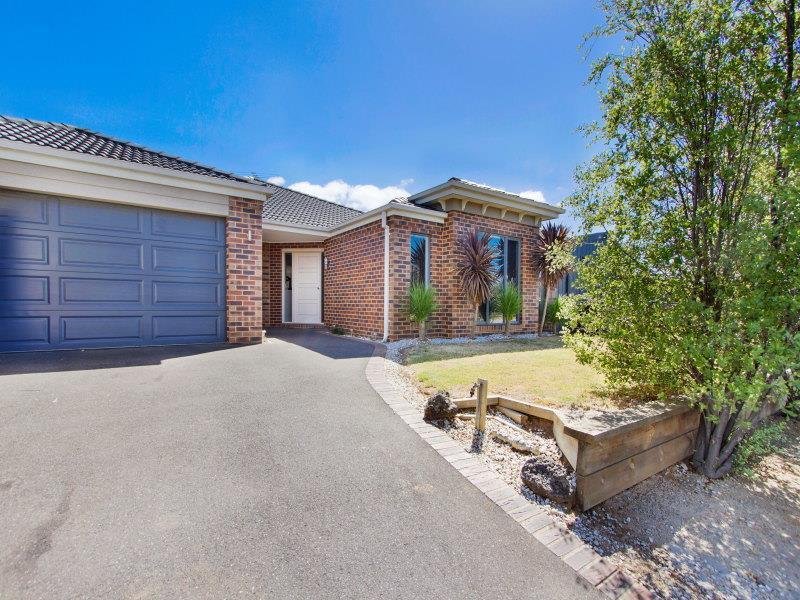 2 Rosemary Drive, Hastings, VIC 3915