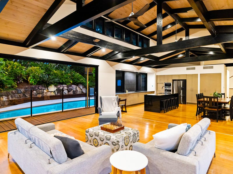 197 Upper Rosemount Road, Rosemount, Qld 4560 House for Sale