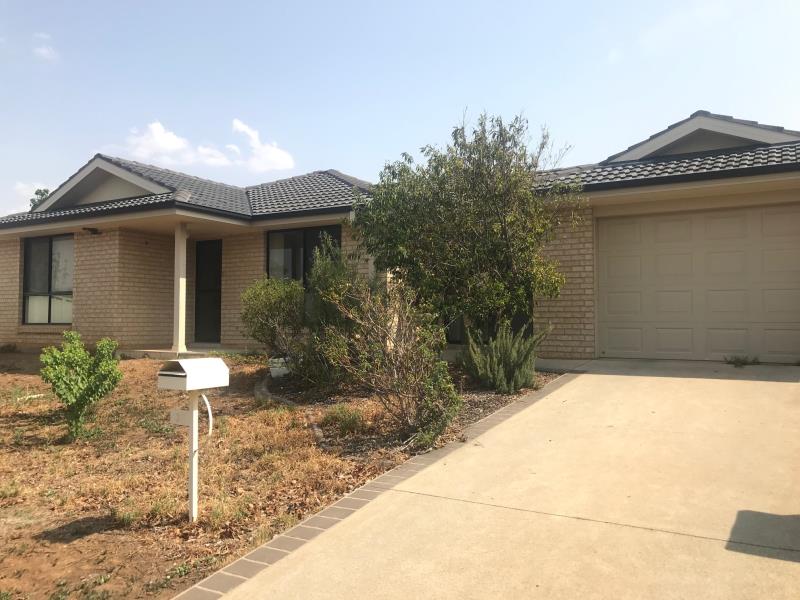 33 Warrah Drive, Calala, NSW 2340