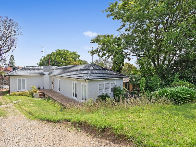 10 Osgathorpe Road, Gladesville, NSW 2111 Property Details