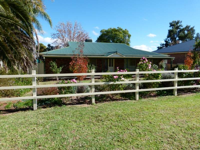 43 Church Street, Forbes, NSW 2871 Property Details