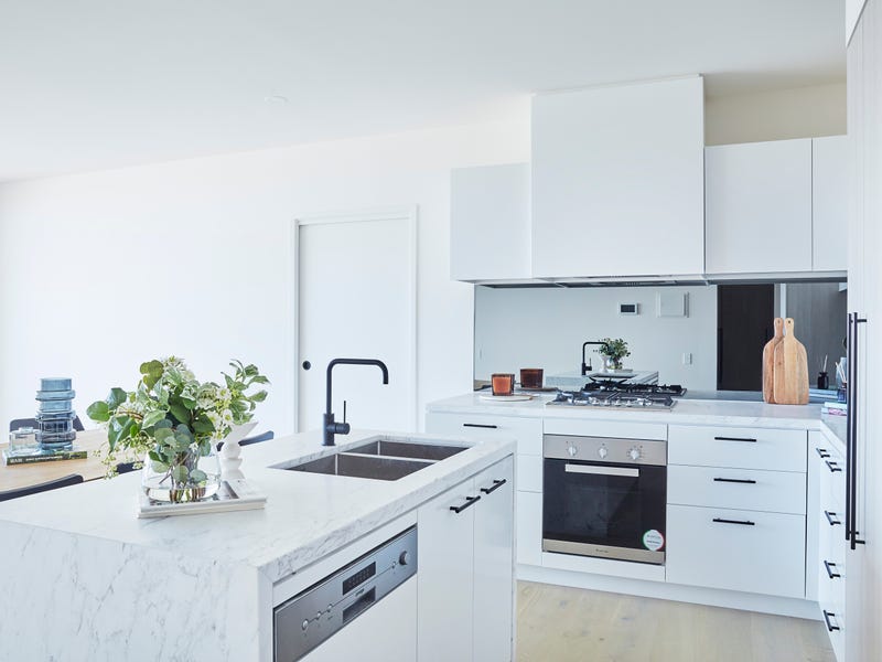 M City New Apartments At 2107 Dandenong Road Clayton Realestate Com Au