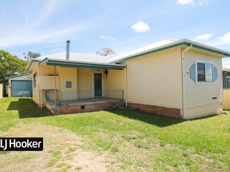 32 Swan Street, Inverell, NSW 2360 Property Details