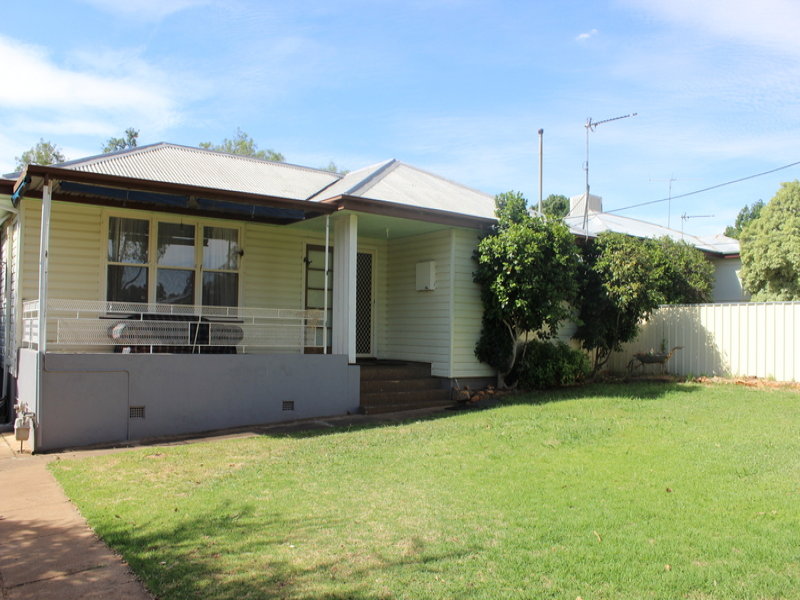 163 Polaris Street, Temora, NSW 2666 - Property Details
