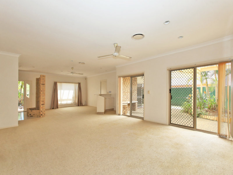 7 Strathmore Court, Robina, Qld 4226 Property Details