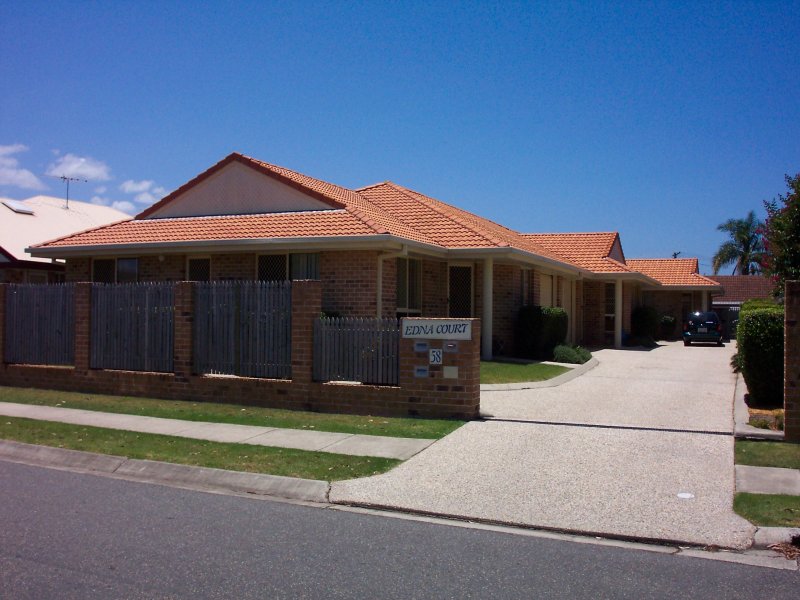 1/58 Dalton Street, Kipparing, QLD 4021