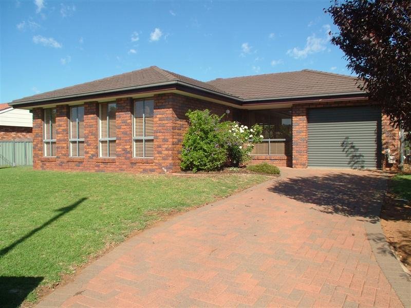 10 Magpie Close, Dubbo, NSW 2830