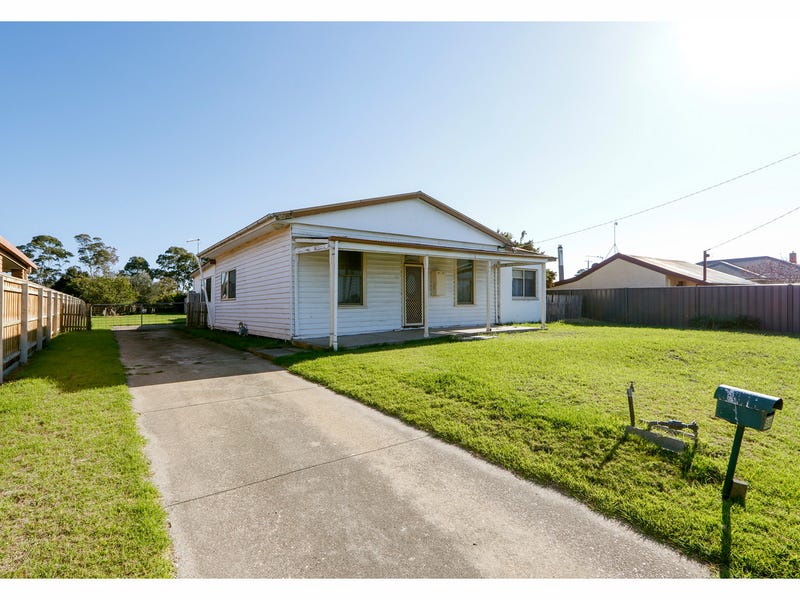 99 Pearson Street, Sale, Vic 3850 Property Details