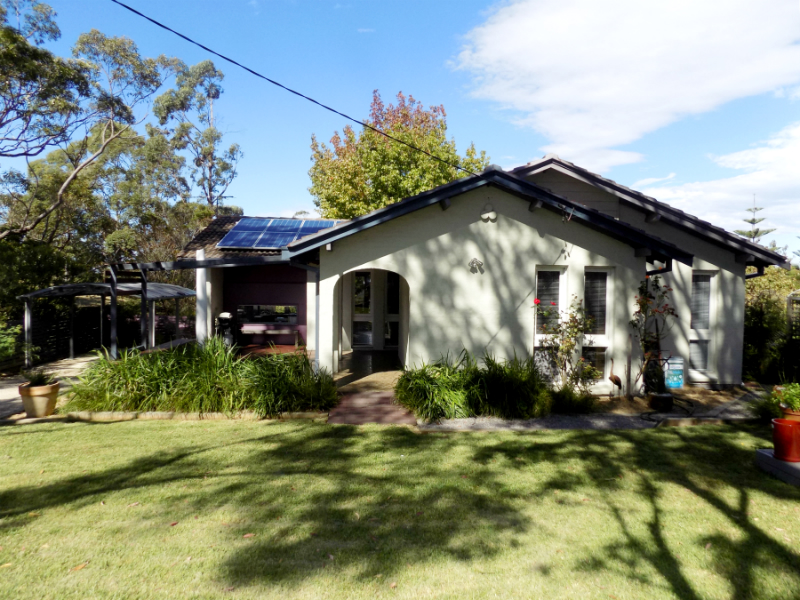 103 Railway Parade, Hazelbrook, NSW 2779