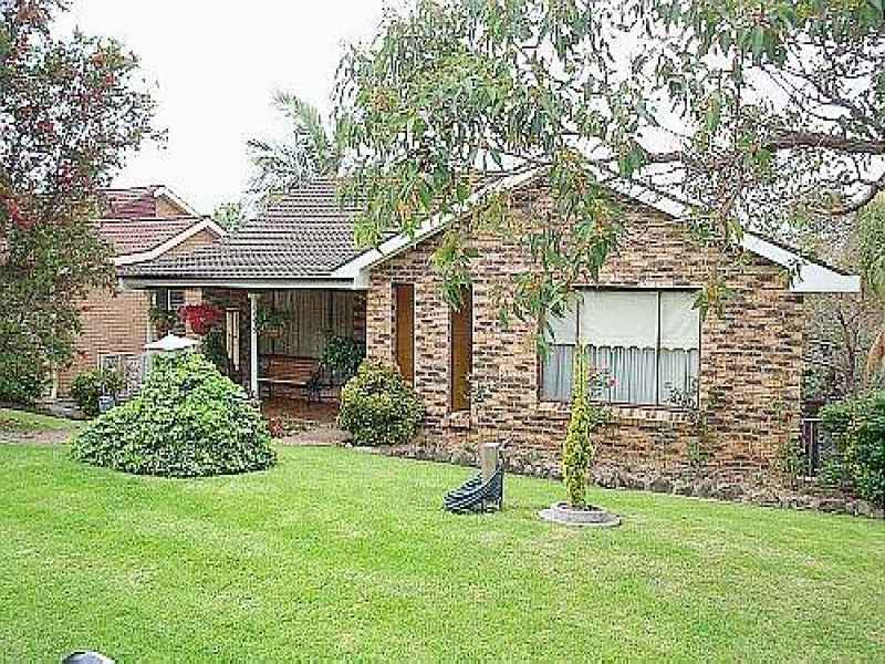 13 Medway Drive, Mount Keira, NSW 2500