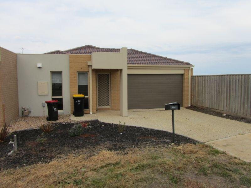 2/168 Exford Road, Melton South, VIC 3338