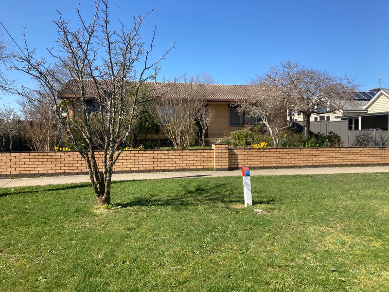 63 West Street, Daylesford, VIC 3460