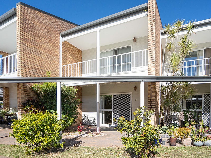 8/99 Cypress Street, Torquay, Qld 4655 Property Details