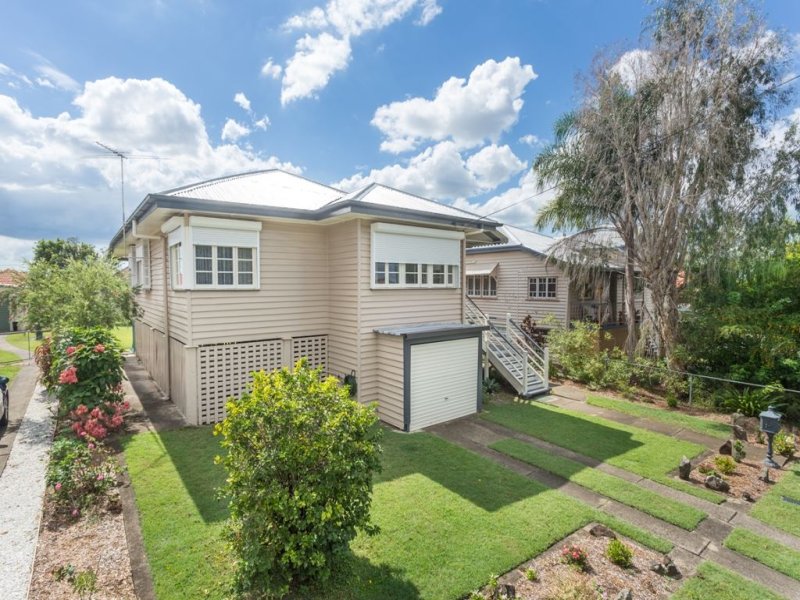 9 Eltham Street, Kedron, Qld 4031