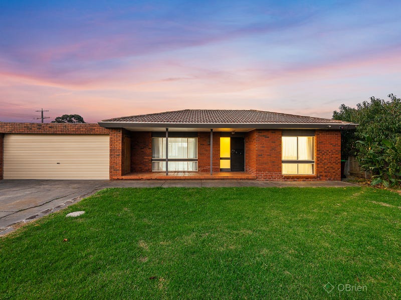 9 Harewood Street, Tooradin, Vic 3980 Property Details