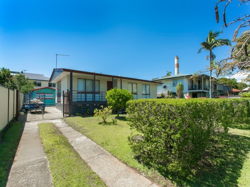 3 Houghton Avenue, Redcliffe, Qld 4020 Property Details