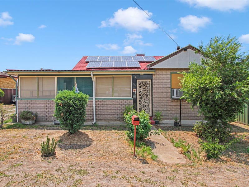 21 Denman Avenue, Kootingal, NSW 2352 Property Details