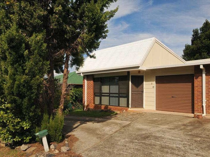 2/30 Dalgleish Street, South Toowoomba, QLD 4350