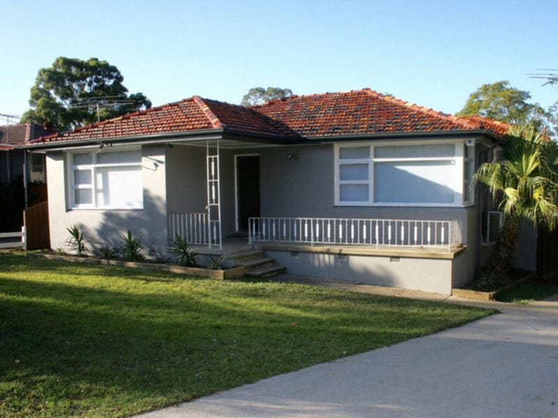 6 Hastings Place Campbelltown Nsw 2560