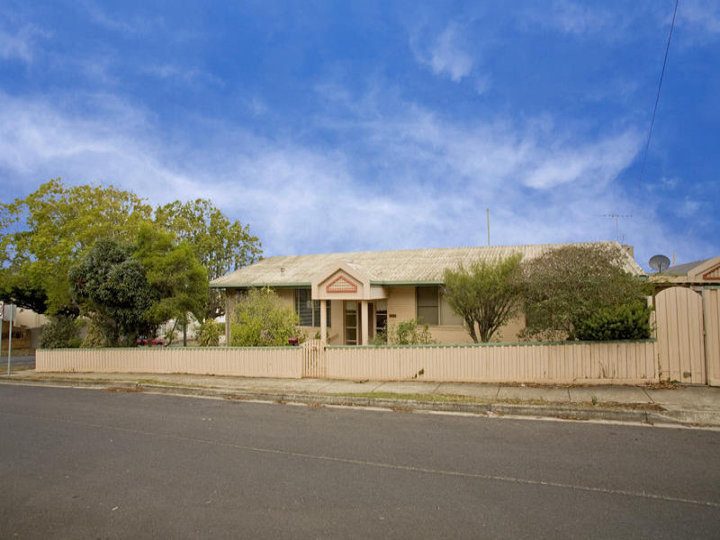 1a Mercer Parade, Newtown, Vic 3220 Property Details