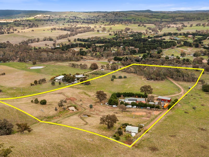 3830 NORTHERN HIGHWAY, Pyalong, Vic 3521 House for Sale realestate