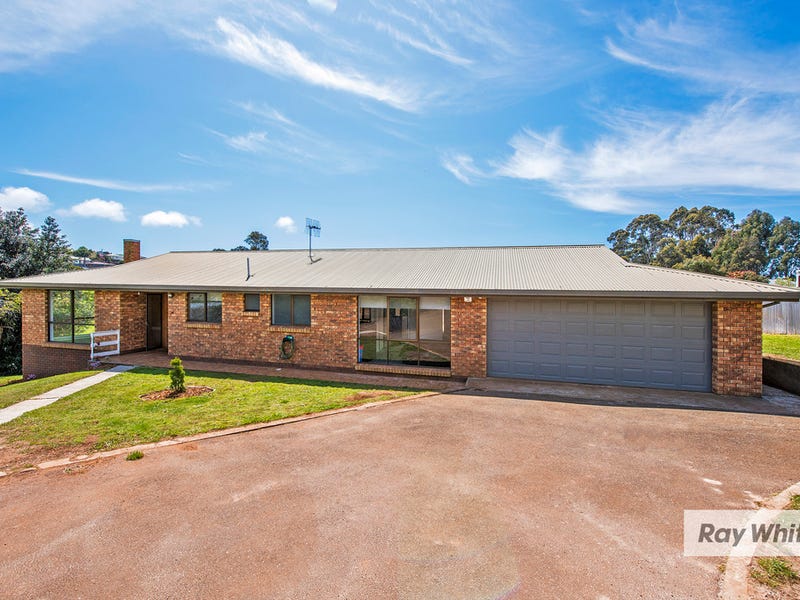 198 Mount Street, Upper Burnie, TAS 7320