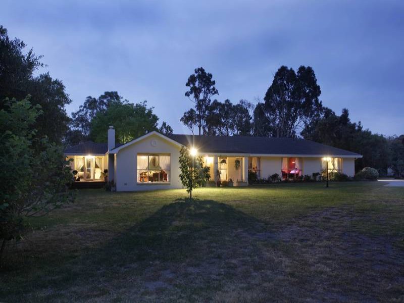 35 A'Beckett Road, Bunyip, Vic 3815 Property Details