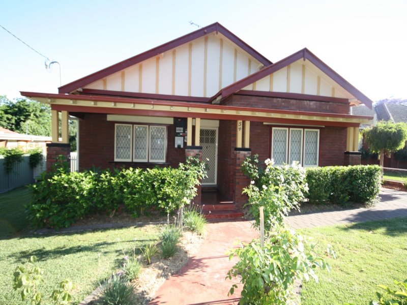 54 Tamworth Street, Dubbo, NSW 2830 Property Details