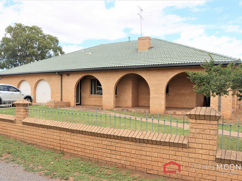 21 Waterview Street, Ganmain, NSW 2702 Property Details