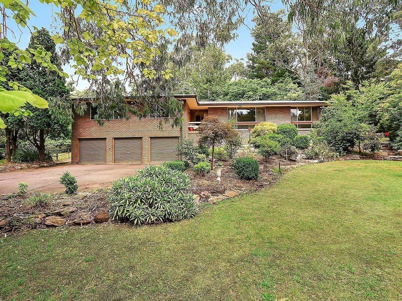 94 Centennial Road, Bowral, NSW 2576