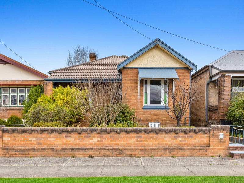 47 Chifley Road, Lithgow, NSW 2790 House for Sale