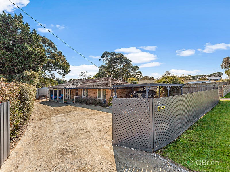 92 Eramosa Road East, Somerville, Vic 3912 Property Details