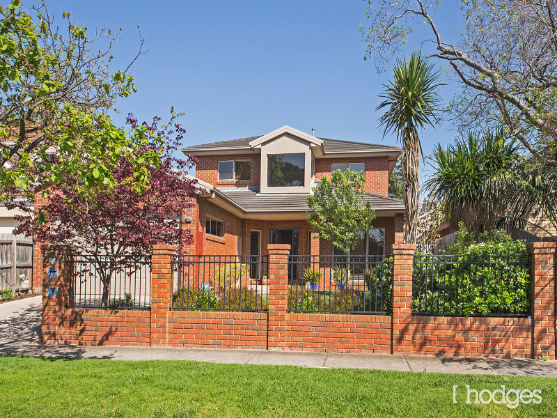23 Oak Street, Beaumaris, Vic 3193 Property Details