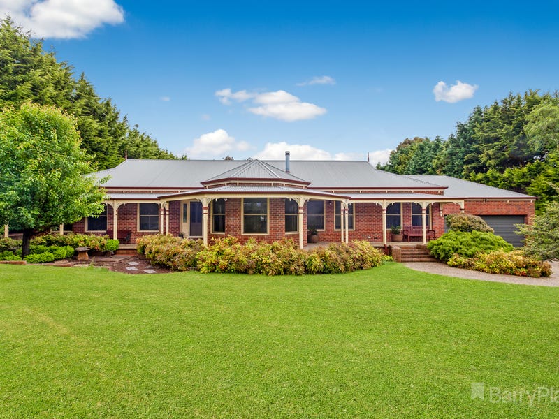 16 Stewart Drive, Wallan, Vic 3756 Property Details