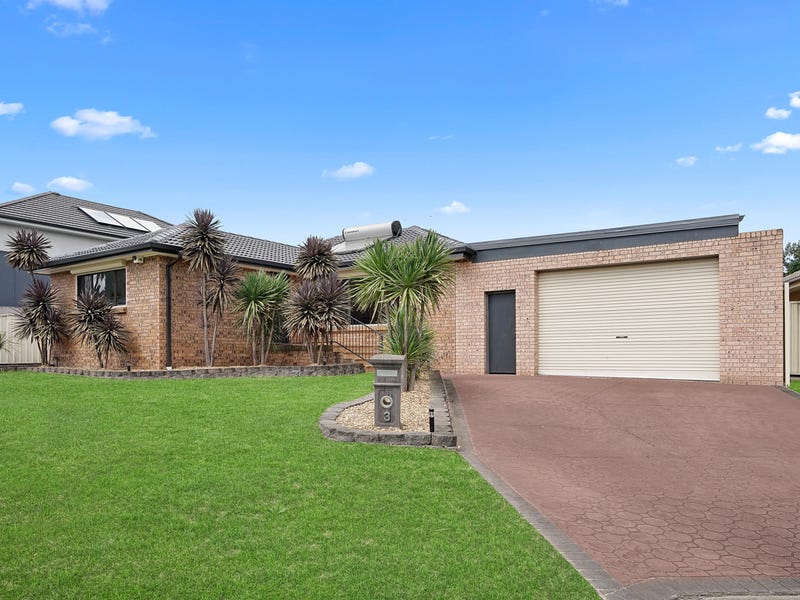 Houses for Sale in St Clair, NSW 2759