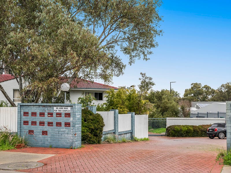 1/26 Salcott Road, Girrawheen, WA 6064 Property Details