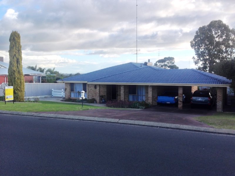 21 Barnes Avenue, Australind, WA 6233