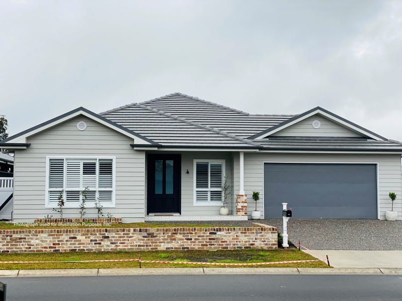 44 Hamlet Cres, Rosemeadow, NSW 2560