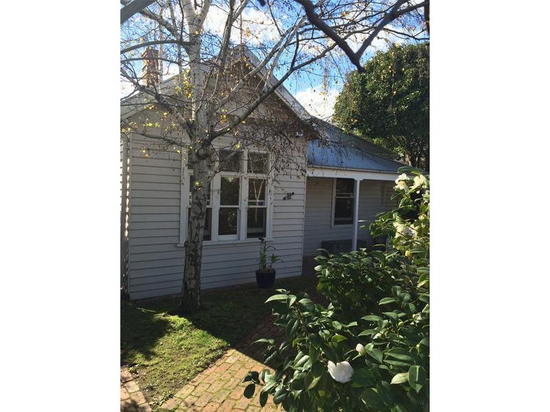 11 Henrietta Street, Hawthorn, VIC 3122