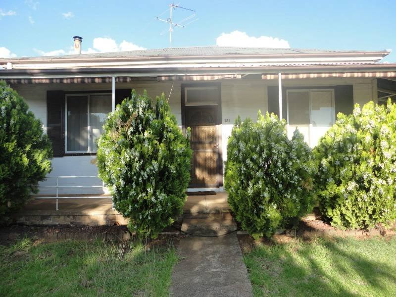 131 Baker Street, Temora, NSW 2666