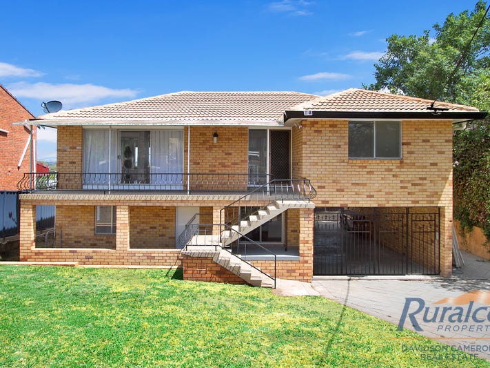 33 Johnston Street, Tamworth, NSW 2340 Property Details
