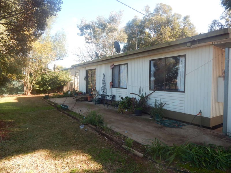 18 Arafura Road, Robinvale, Vic 3549 Property Details