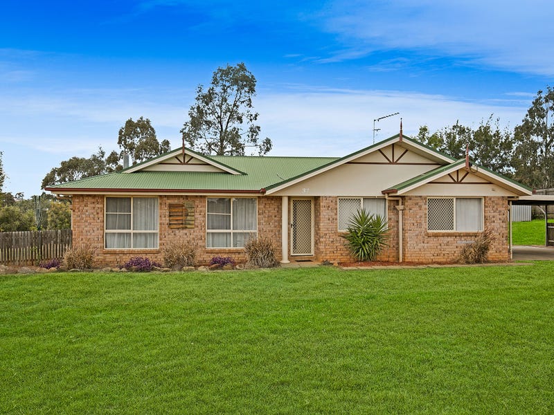 37 Peters Road, Meringandan West, QLD 4352