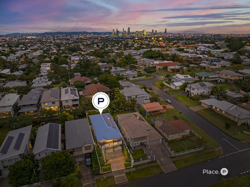 49 Raven Street, Camp Hill, QLD 4152