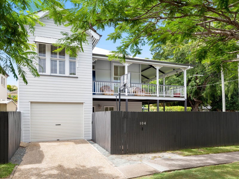 104 Barlow Street, Clayfield, Qld 4011 Property Details