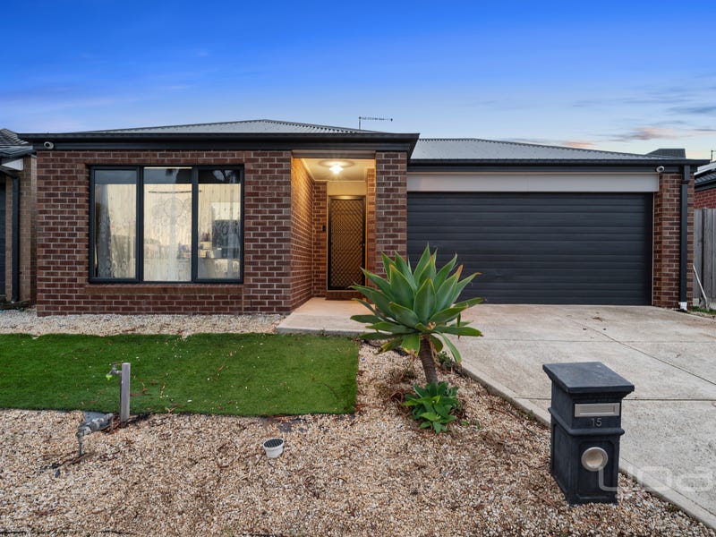 15 Bateman Drive, Harkness, Vic 3337 House for Sale