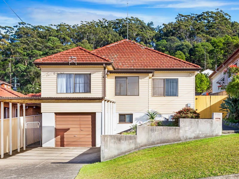 66 McKenzie Avenue, Wollongong, NSW 2500 Property Details