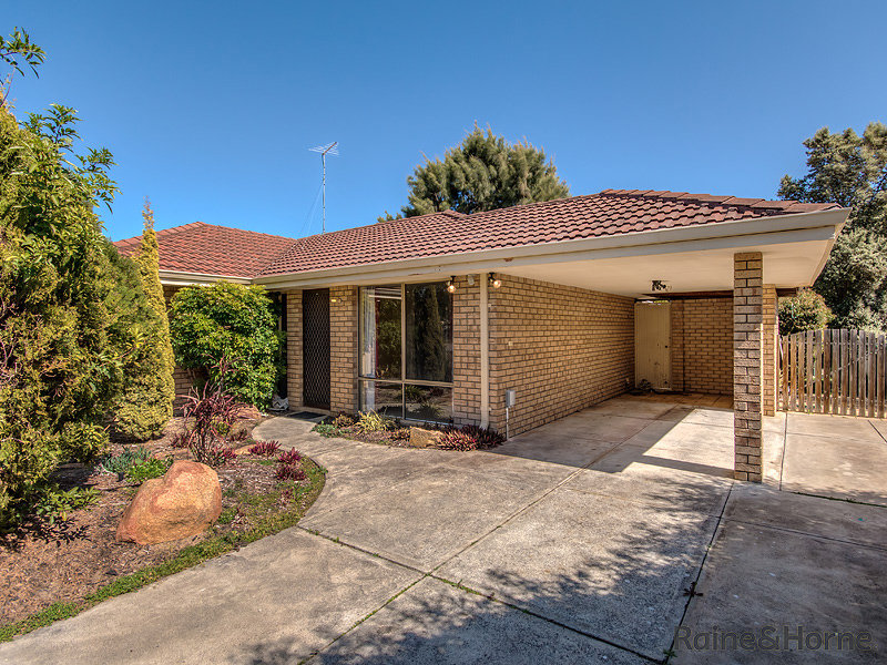 25 Dutton Way, Singleton, WA 6175