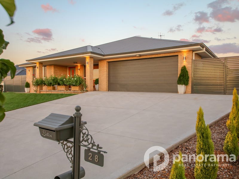 28 Westbourne Drive, Llanarth, NSW 2795 Property Details